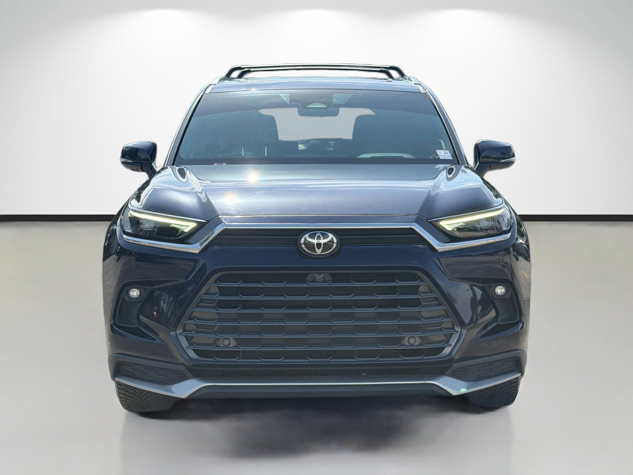 Used 2024 Toyota Grand Highlander AWD Hybrid image 8