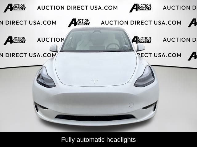 Used 2025 Tesla Model Y Long Range image 10