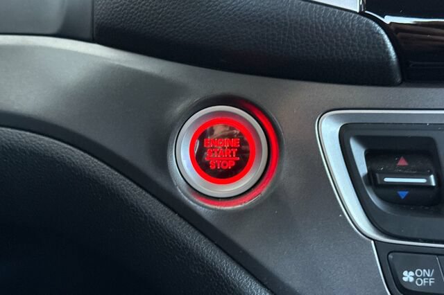 Used 2017 Honda Ridgeline RTL-T image 22