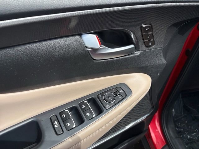 Used 2021 Hyundai Santa Fe Limited AWD/4WD image 17