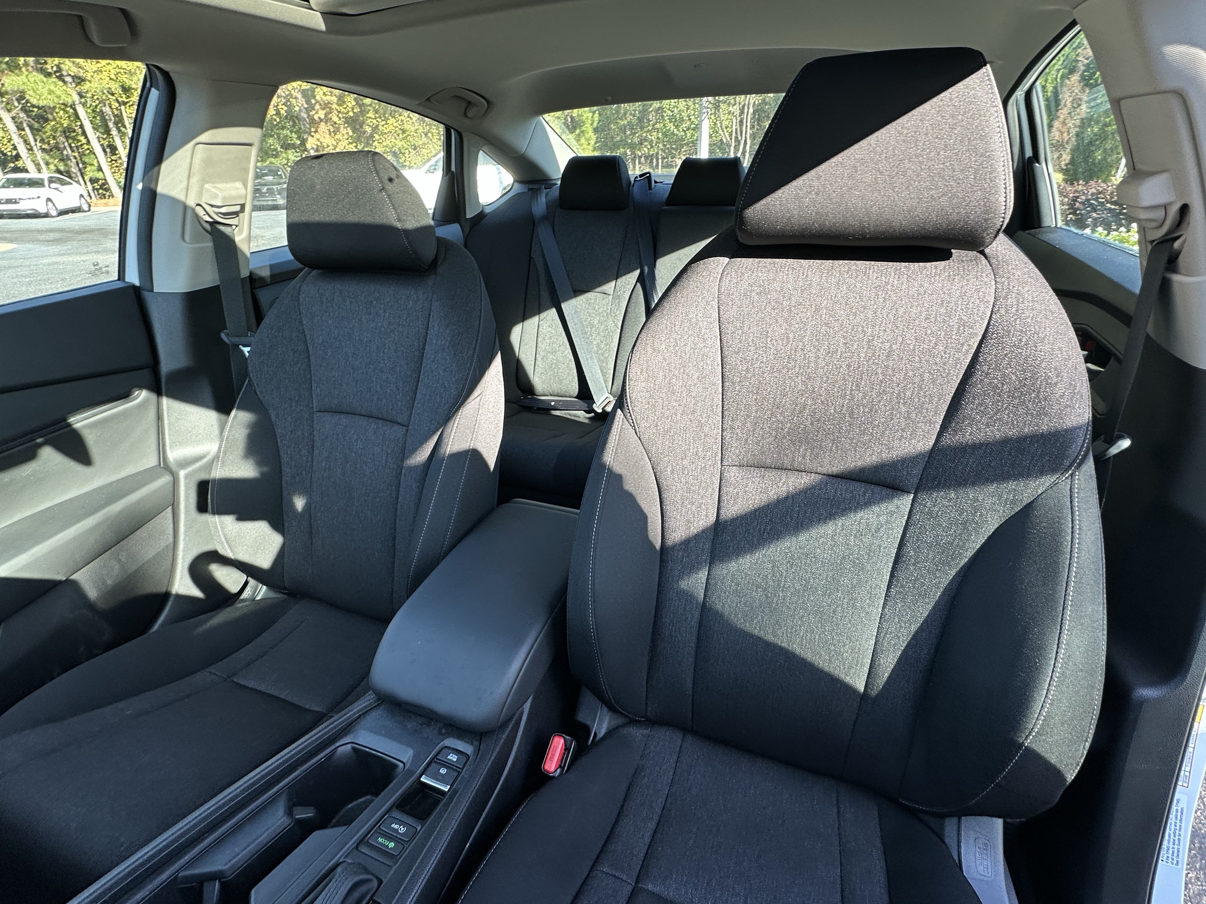 Used 2025 Honda Accord SE image 8