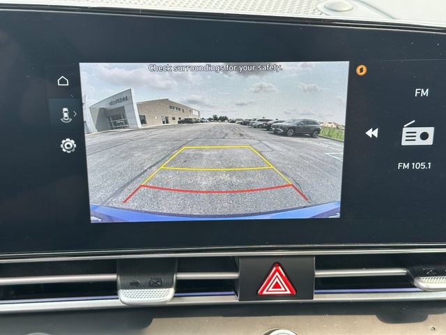 Used 2024 Hyundai Elantra SEL FWD image 22