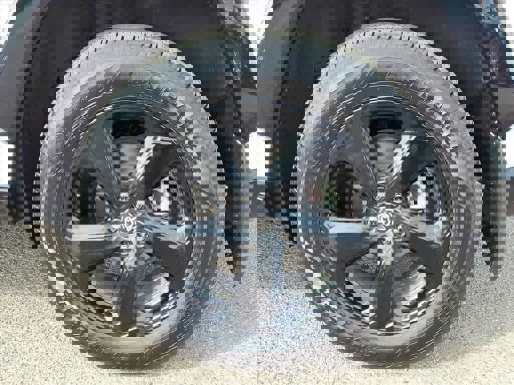 Used 2021 Toyota RAV4 XSE image 8