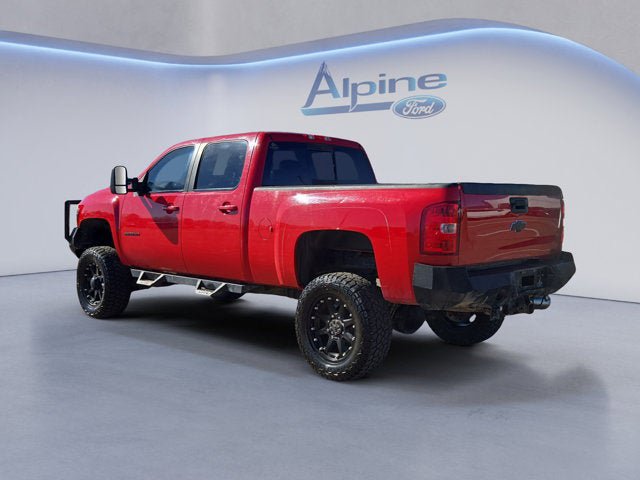 Used 2014 Chevrolet Silverado 2500 LTZ w/ LTZ Plus Package image 3