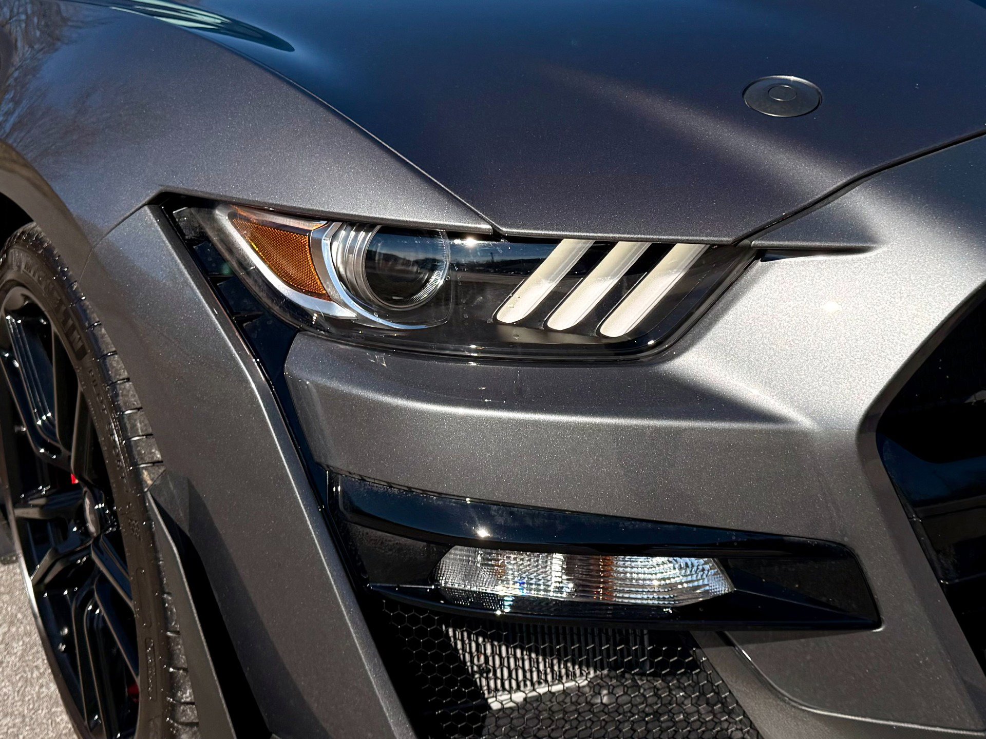 Used 2021 Ford Mustang Shelby GT500 w/ Technology Package image 53