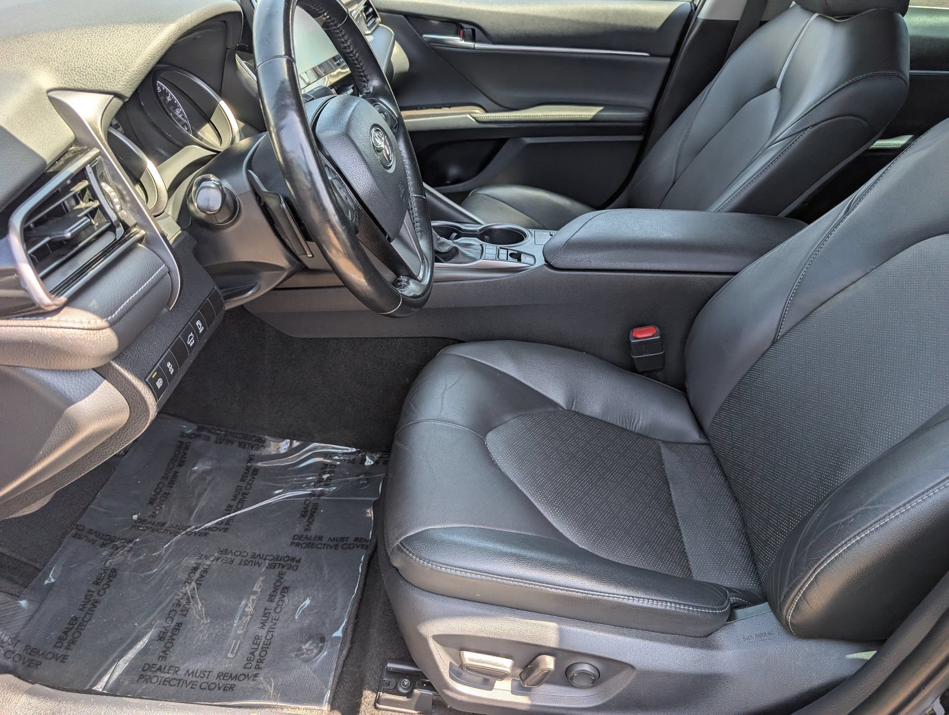 Used 2023 Toyota Camry XSE w/ Navigation Package FWD image 17