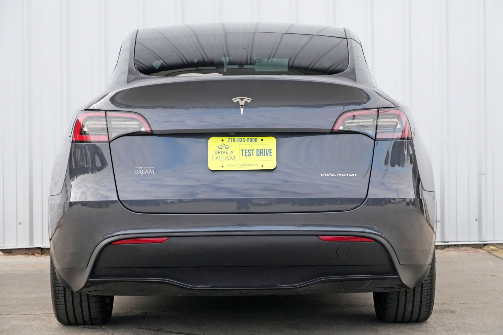 Used 2021 Tesla Model Y Long Range image 10