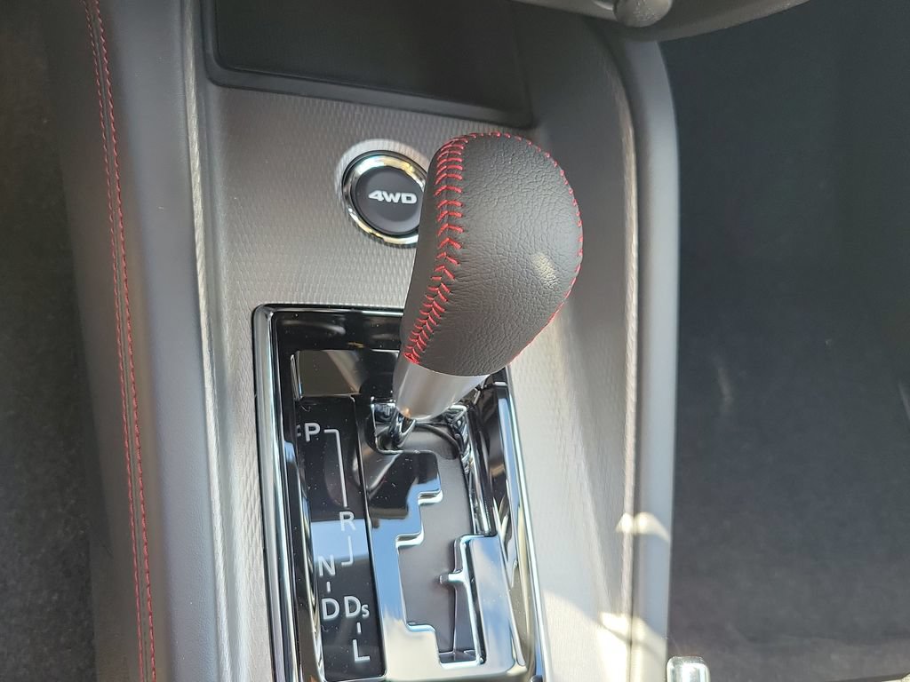 New 2027 Mitsubishi Outlander Sport LE AWD/4WD image 39