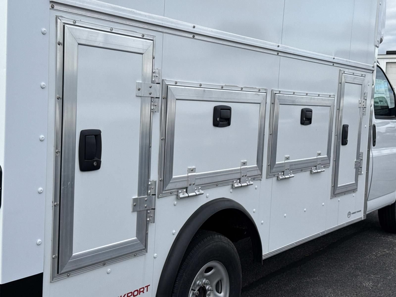 New 2026 Chevrolet Express 3500 w/ Power Convenience Package RWD image 12