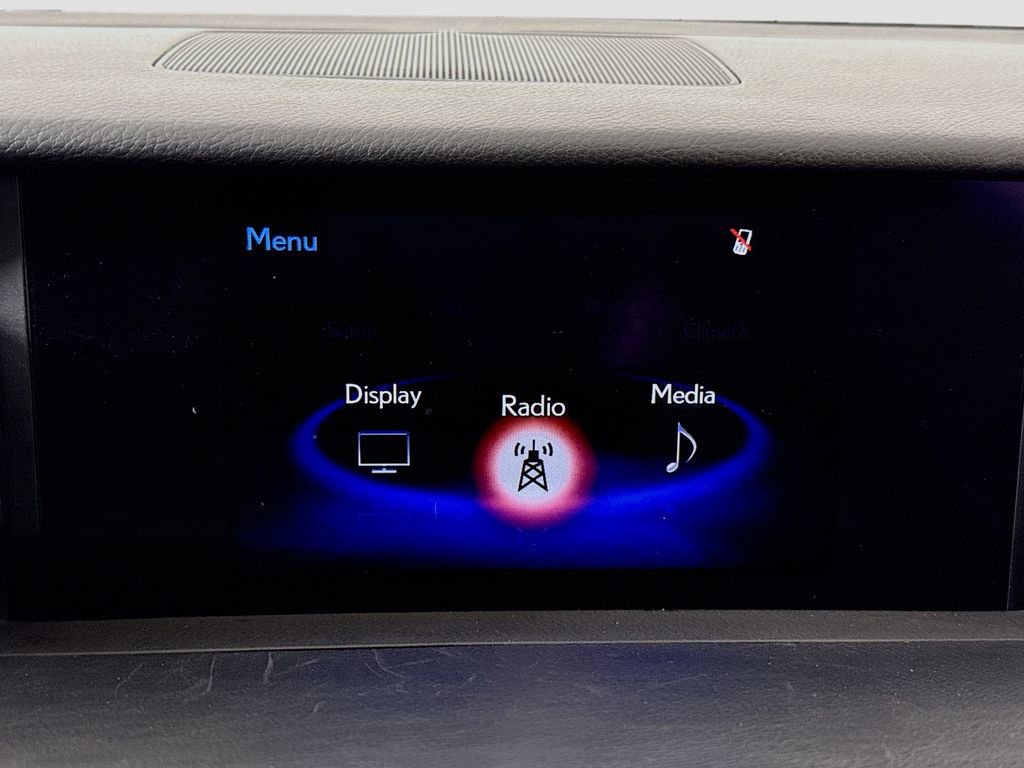 Used 2019 Lexus IS 300 AWD image 14