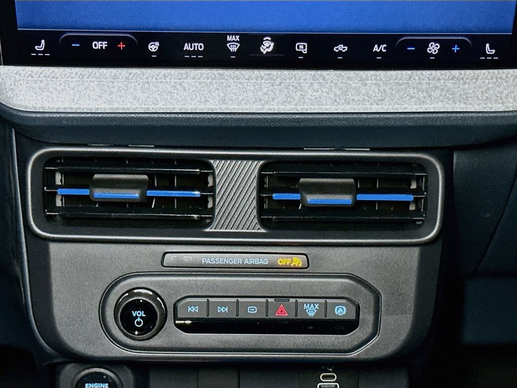 New 2026 Ford Maverick XLT w/ XLT Luxury Package AWD/4WD image 14