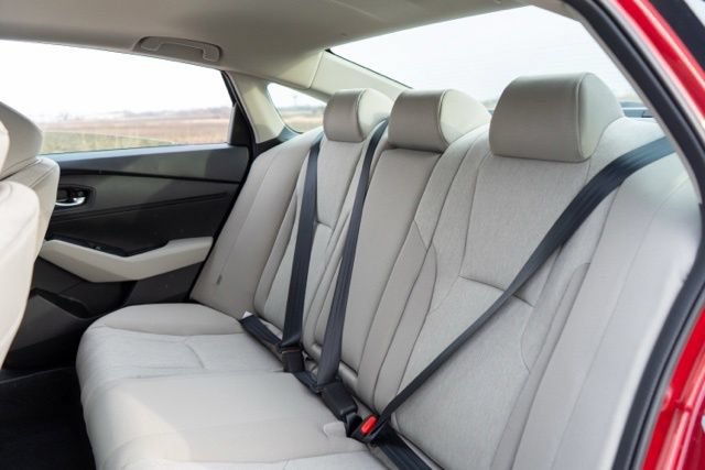 Used 2025 Honda Accord LX image 17