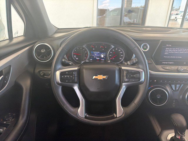 Used 2022 Chevrolet Blazer LT FWD image 17