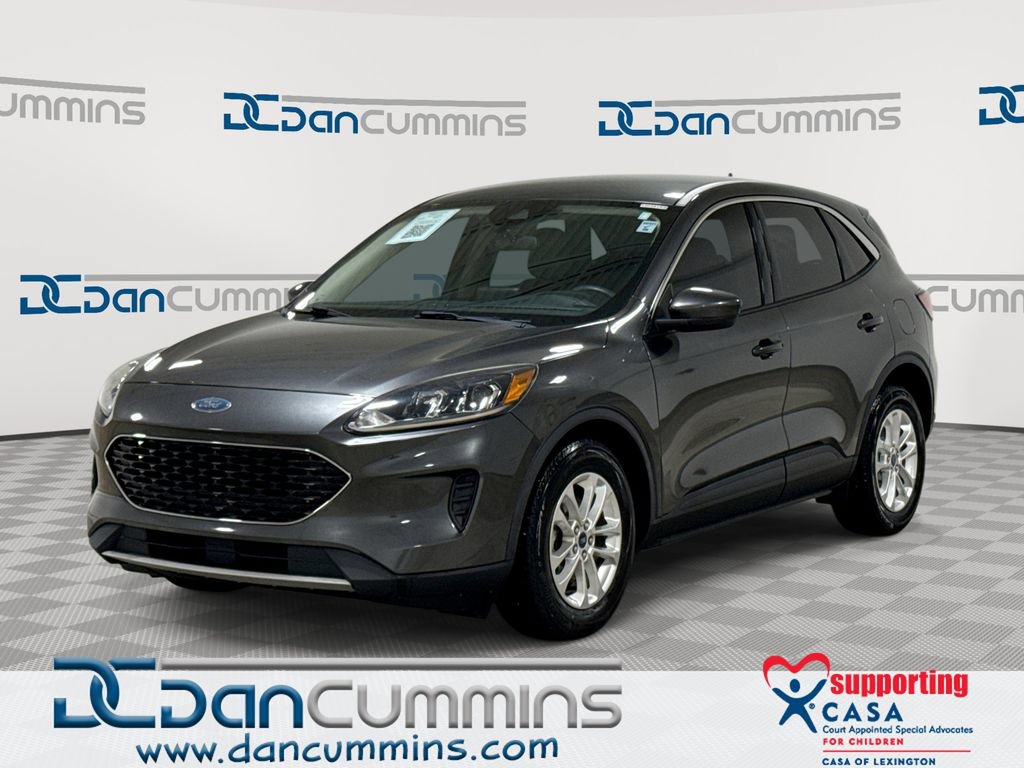 Used 2020 Ford Escape SE FWD image 1