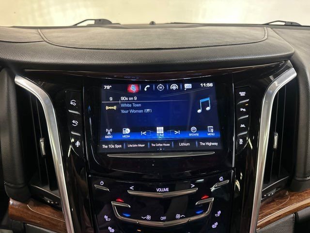 Used 2016 Cadillac Escalade Luxury image 25