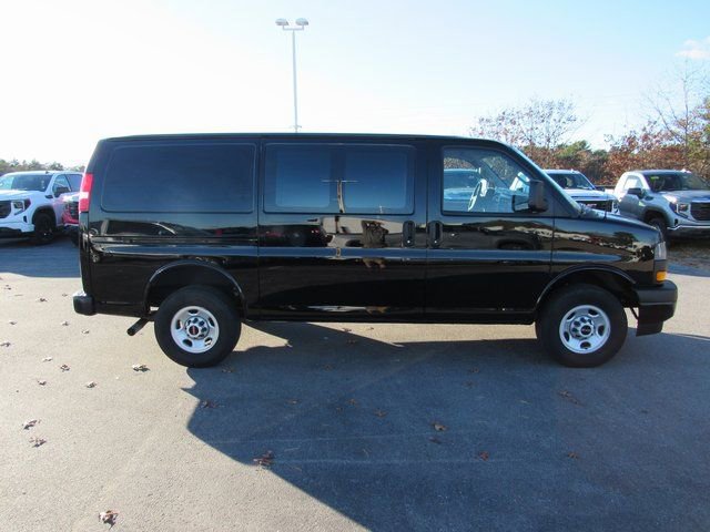 Used 2023 GMC Savana 3500 w/ Driver Convenience Package image 6