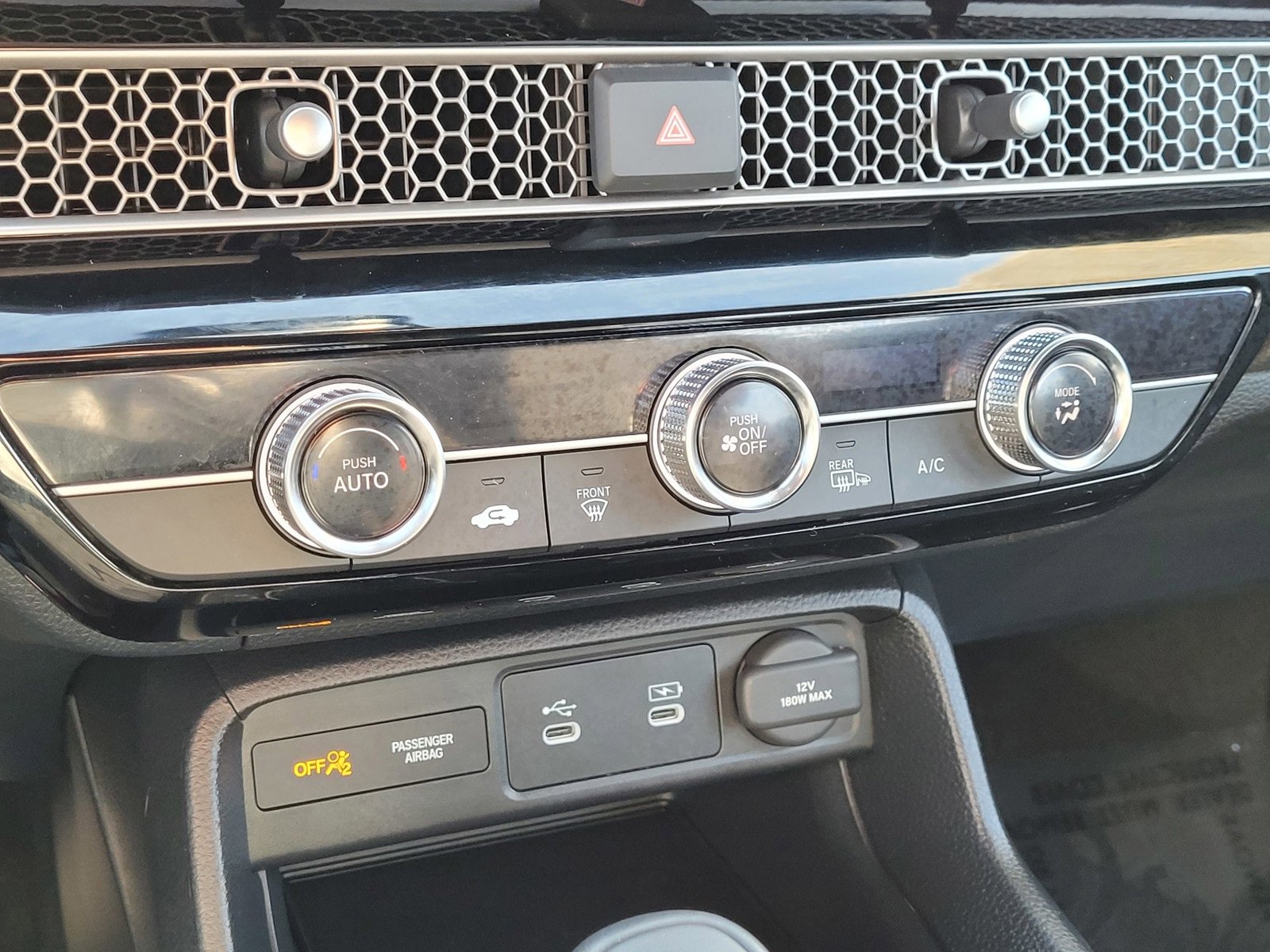 Certified 2025 Honda Civic Sport image 25