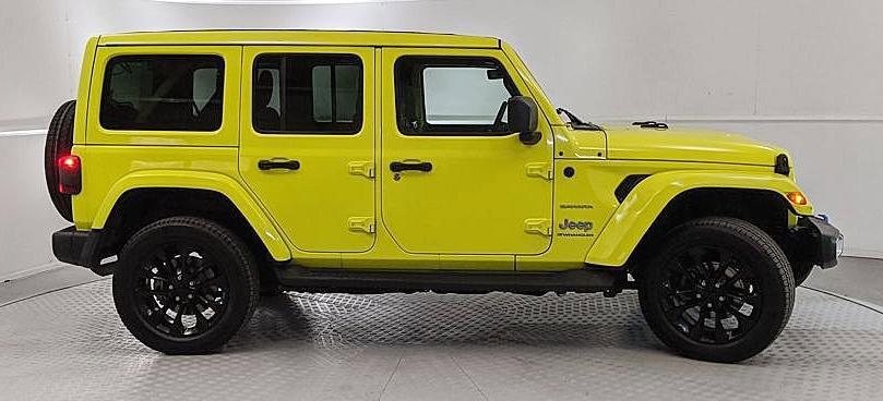 Used 2023 Jeep Wrangler Unlimited Sahara w/ Cold Weather Group image 2