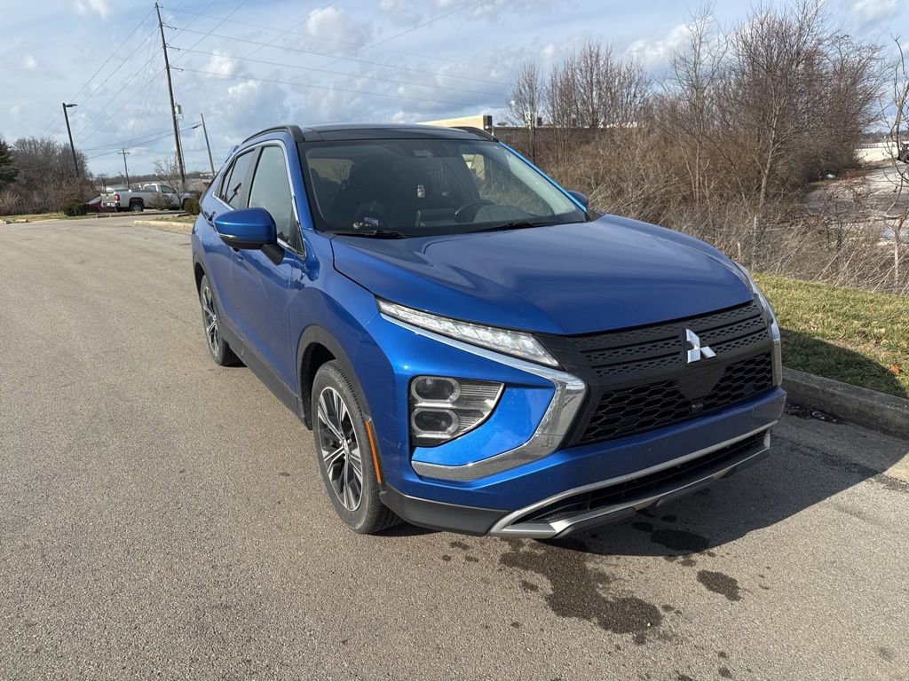 Used 2022 Mitsubishi Eclipse Cross FWD image 3
