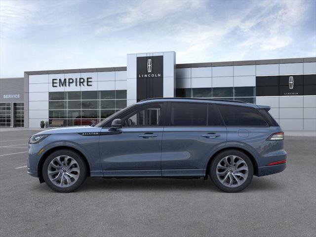 New 2026 Lincoln Aviator AWD image 3