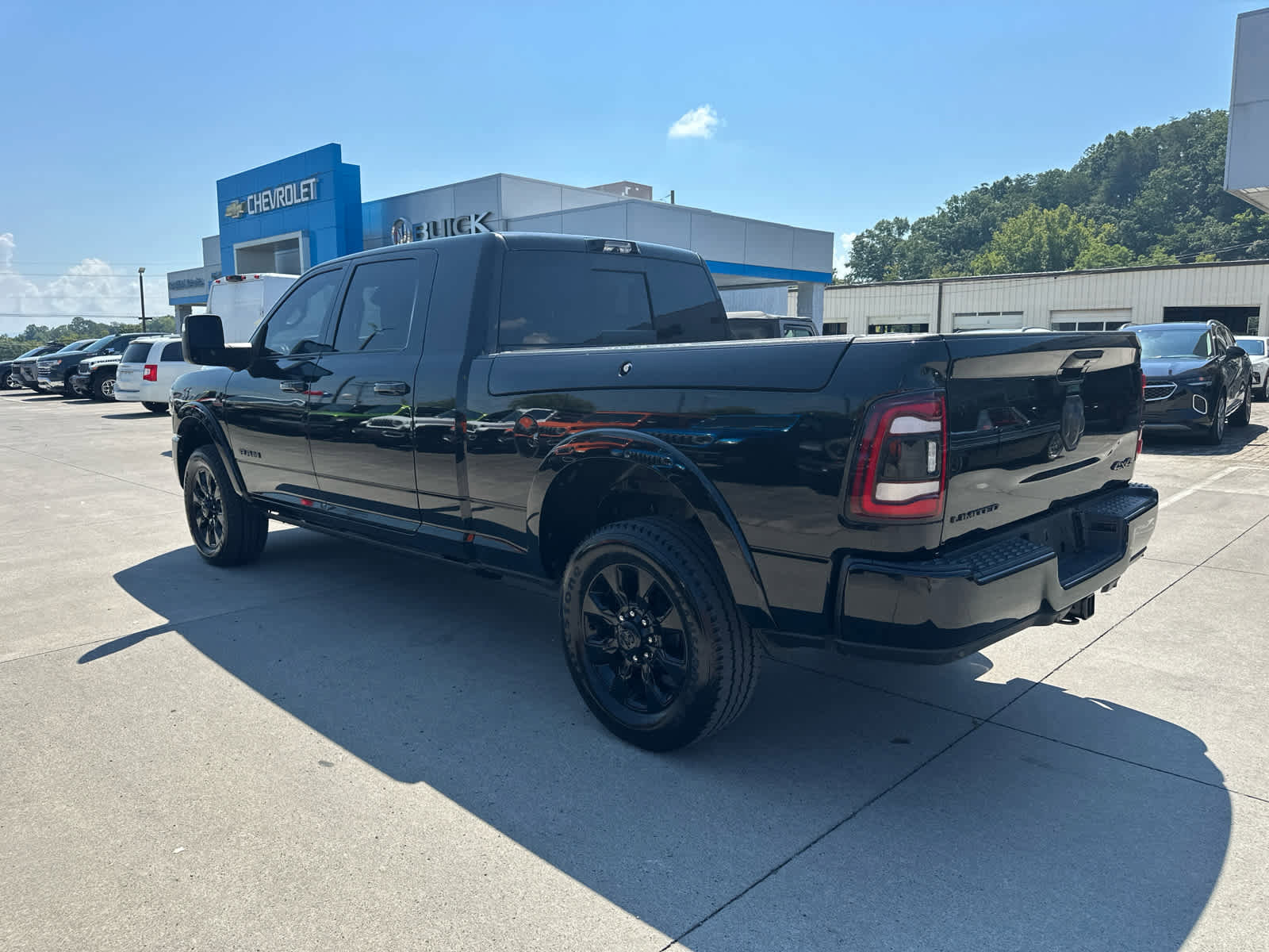 Used 2024 RAM 3500 Limited image 6