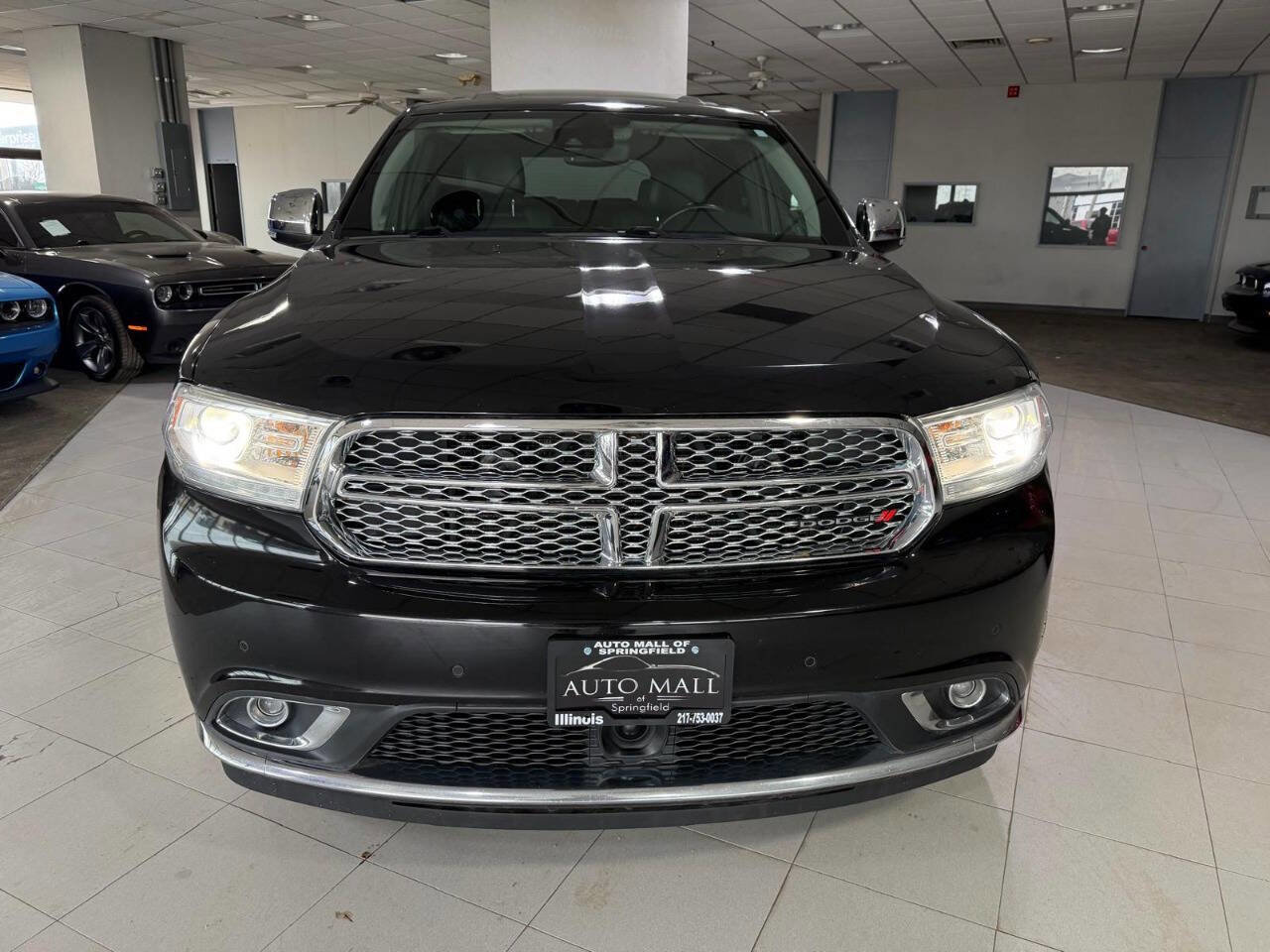 Used 2019 Dodge Durango Citadel w/ Technology Group AWD/4WD image 3