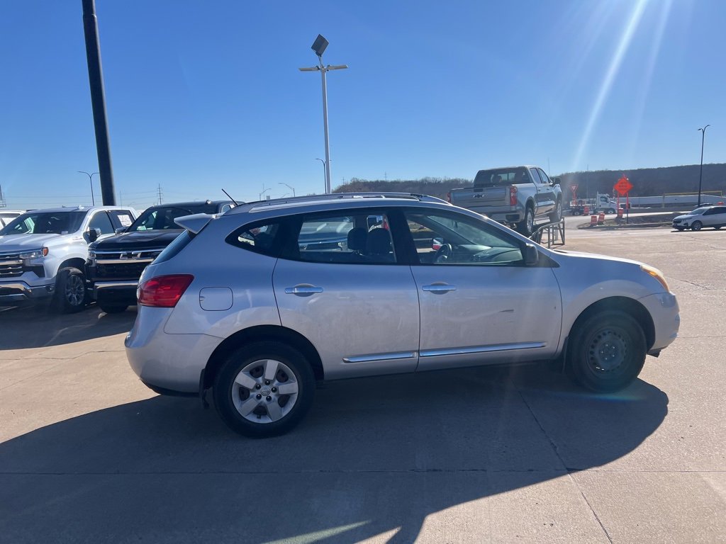 Used 2014 Nissan Rogue S w/ Convenience Package image 10