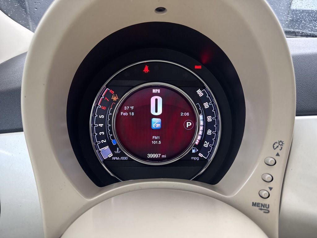 Used 2016 FIAT 500 Lounge image 15