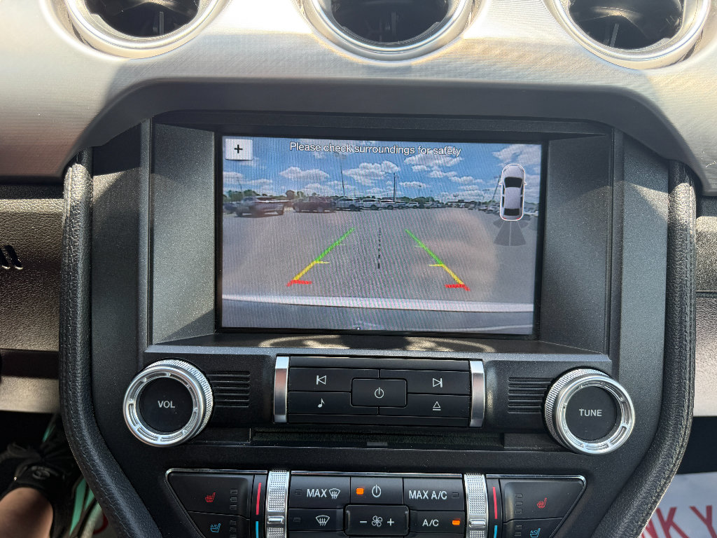 Used 2018 Ford Mustang Premium RWD image 48