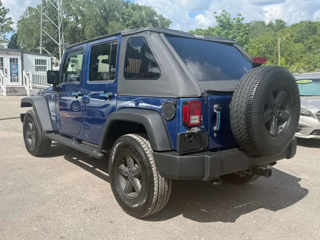 Used 2010 Jeep Wrangler Unlimited Sport AWD/4WD image 4