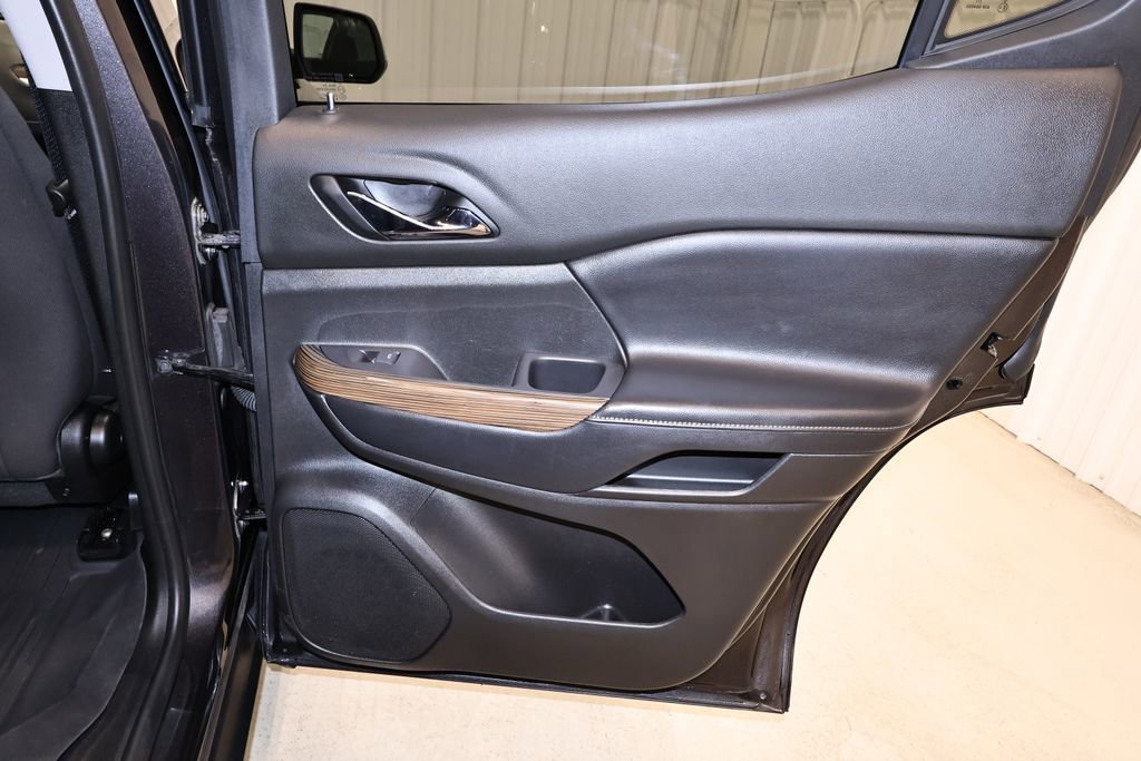 Used 2019 GMC Acadia SLE w/ Driver Alert Package I AWD/4WD image 20