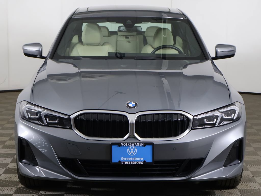 Used 2023 BMW 330i xDrive Sedan w/ Driving Assistance Package AWD/4WD image 13