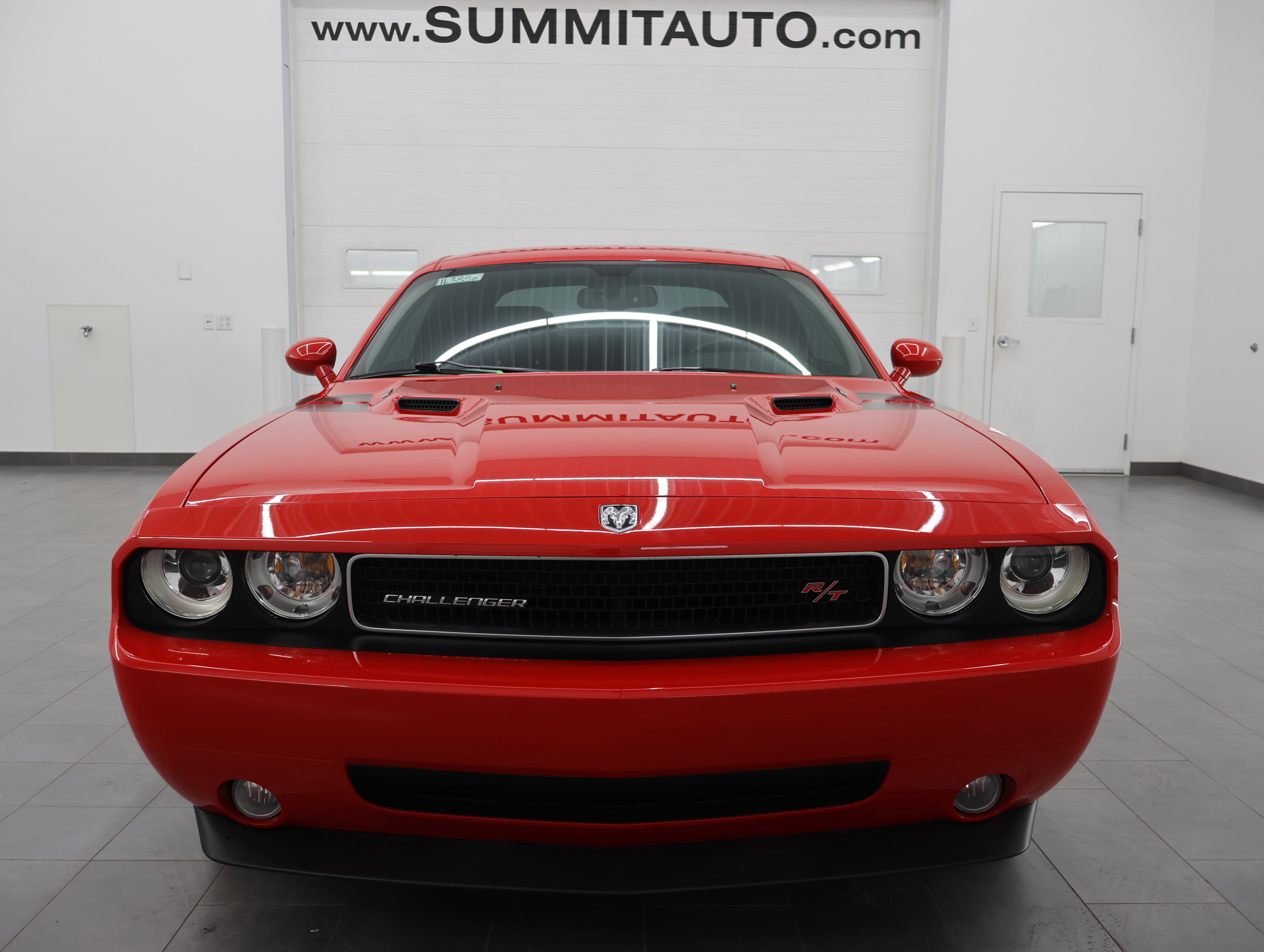 Used 2009 Dodge Challenger R/T image 21