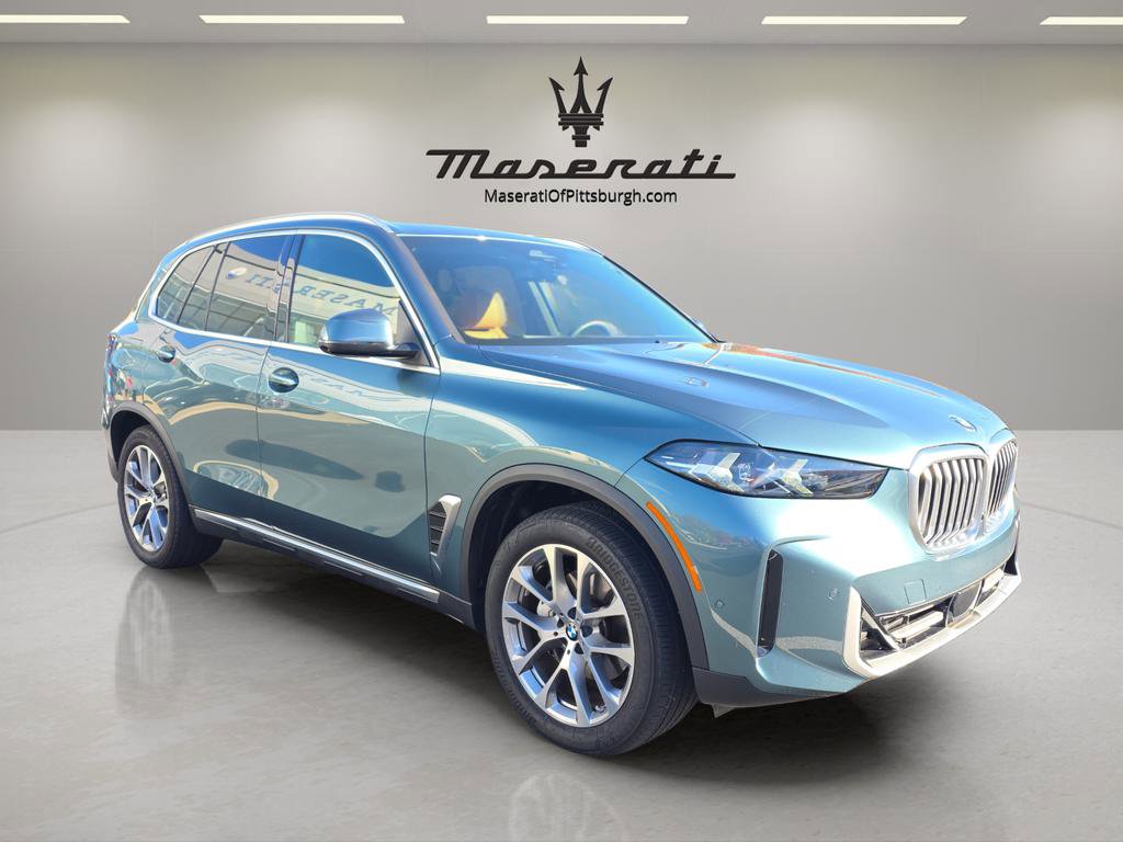 Used 2024 BMW X5 xDrive40i w/ Parking Assistance Package image 14