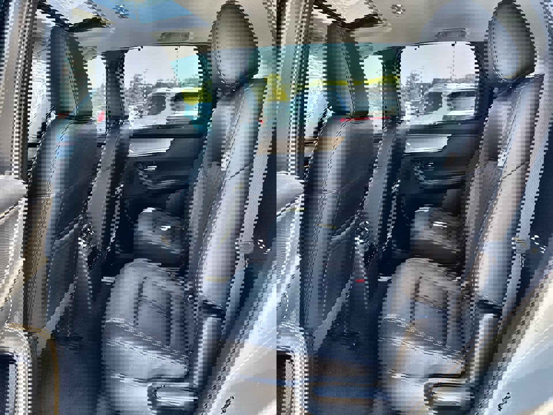 Used 2024 MAZDA CX-90 Plug-In Hybrid w/ Preferred image 24