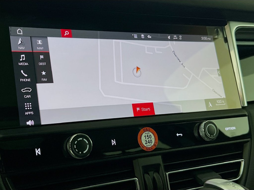 Certified 2026 Porsche Macan Turbo AWD/4WD image 16