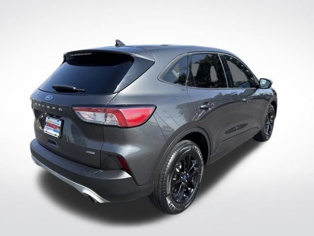 Used 2020 Ford Escape SE Sport image 5