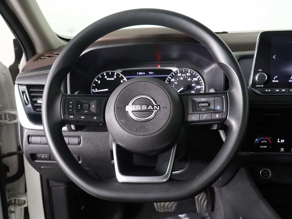 Used 2022 Nissan Rogue SV AWD/4WD image 34