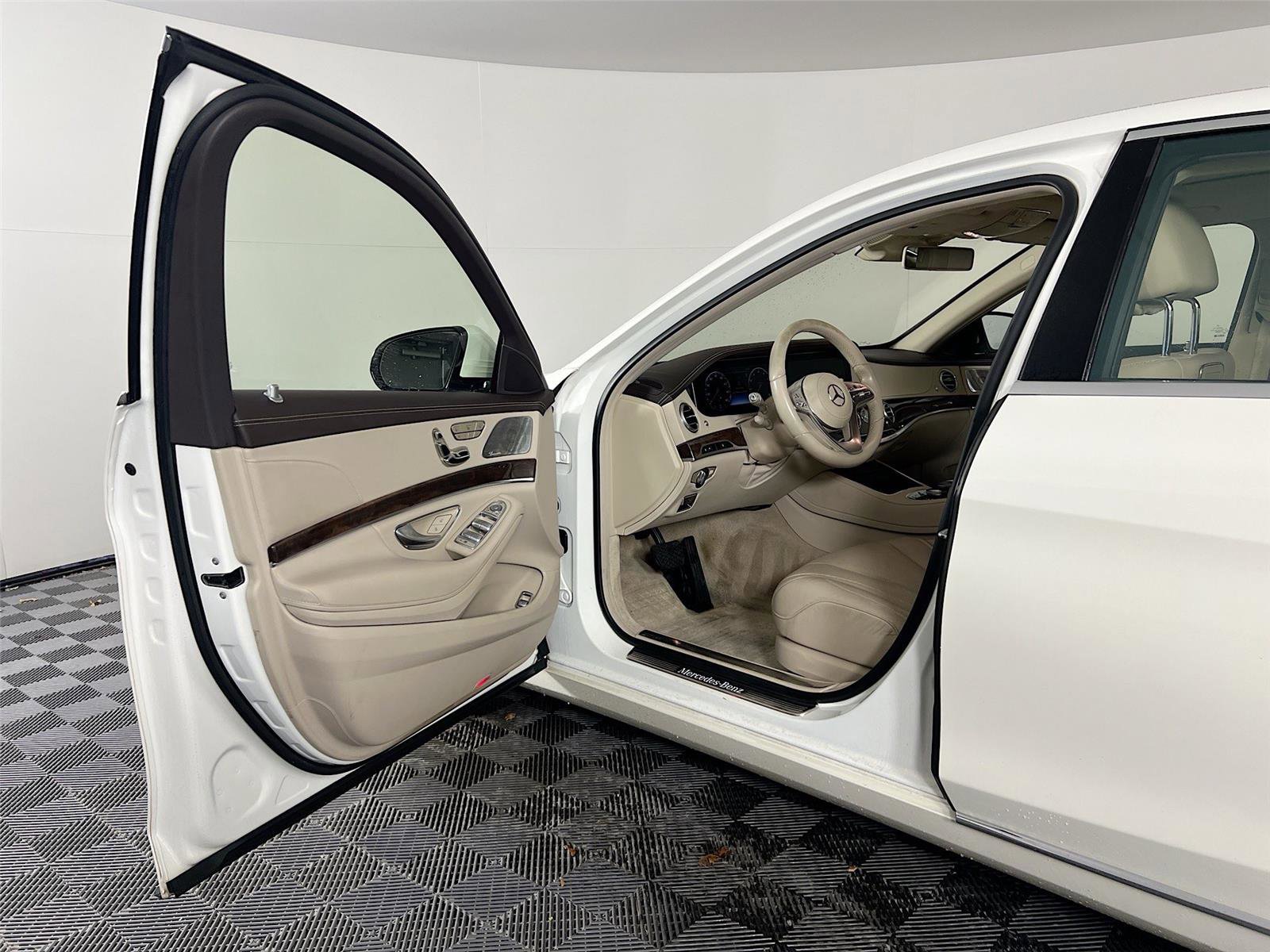 Used 2018 Mercedes-Benz S 450 S 450 image 17