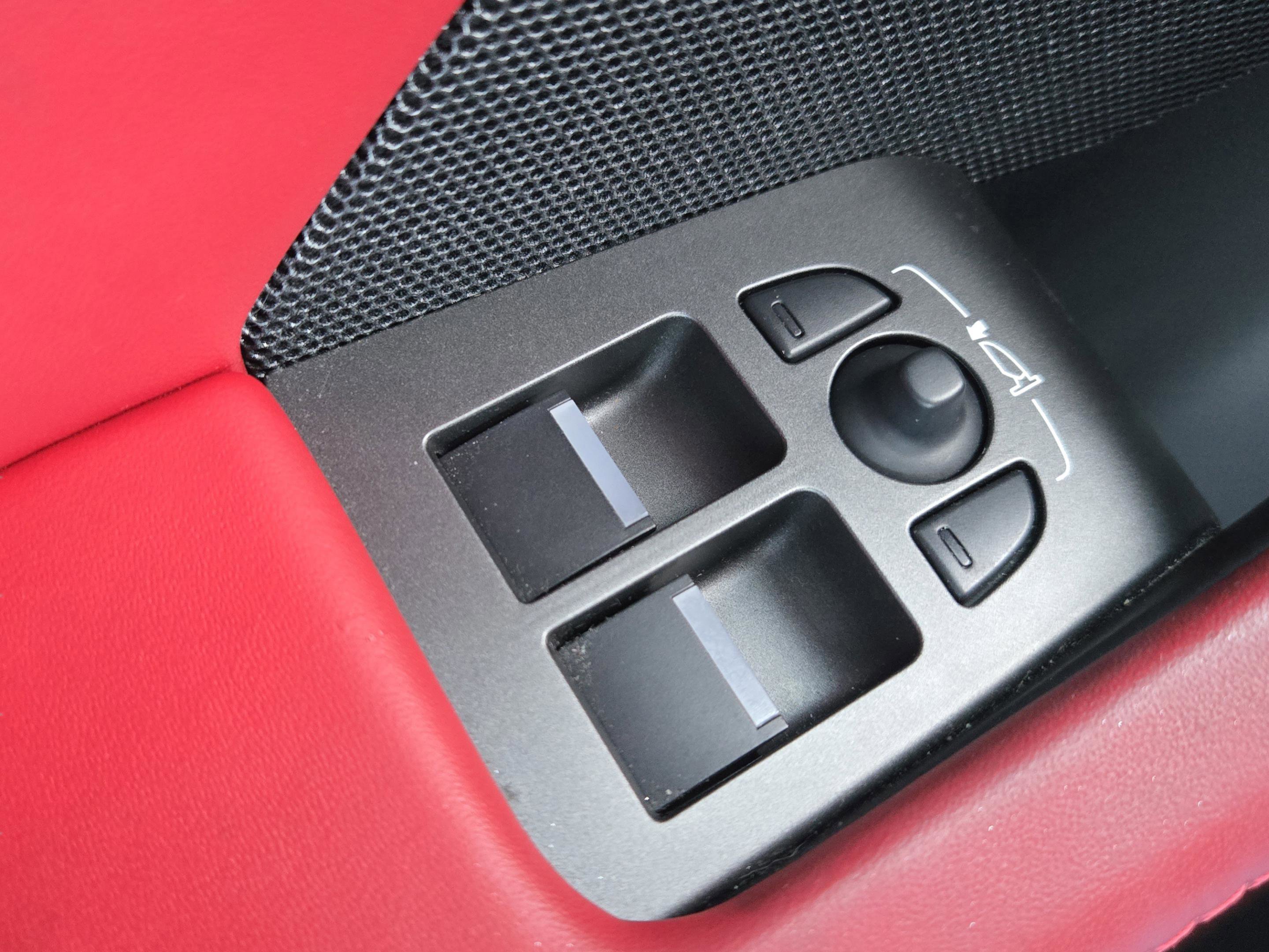 Used 2021 Jaguar F-TYPE First Edition image 23