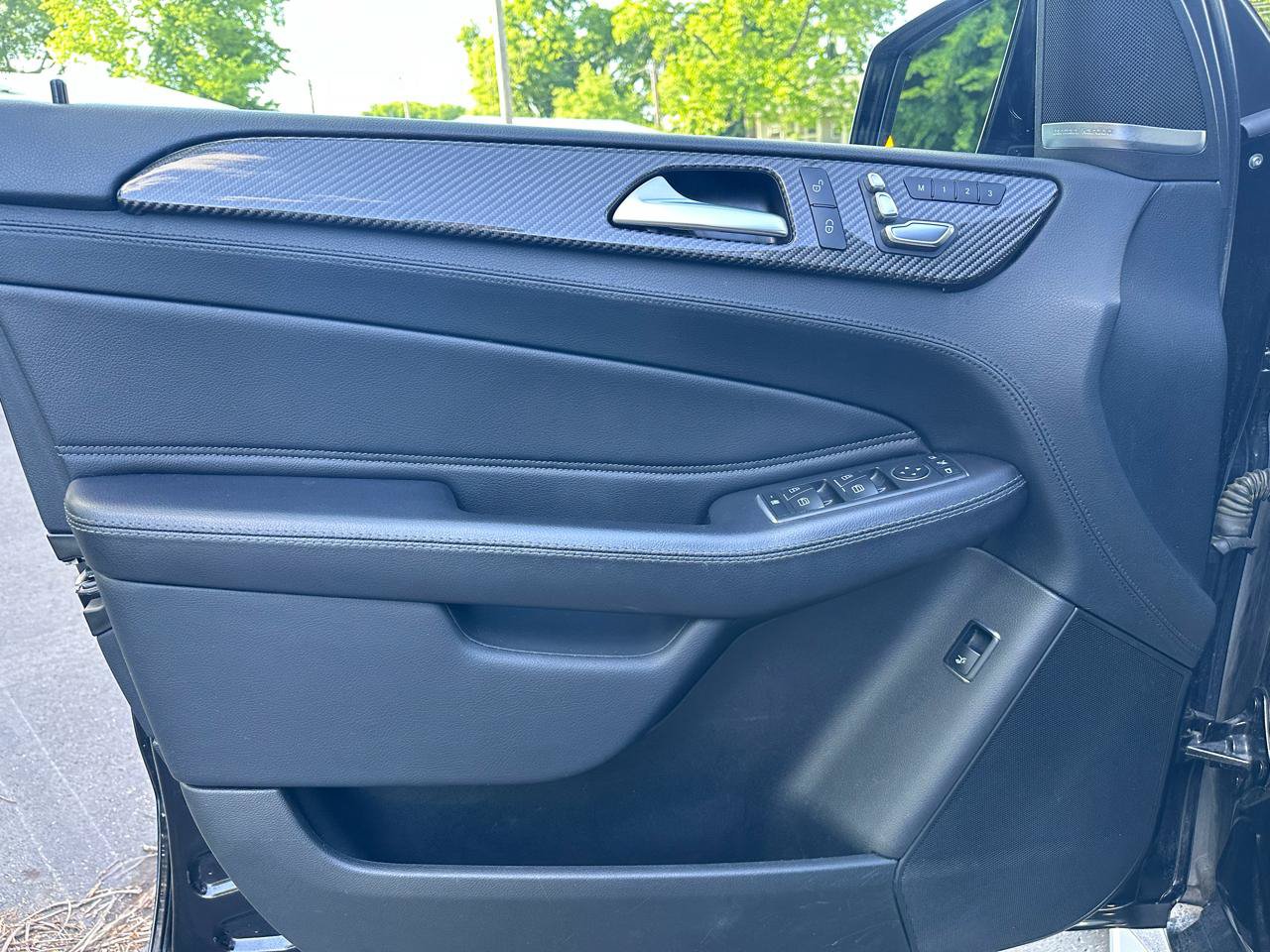 Used 2017 Mercedes-Benz GLE 43 AMG 4MATIC image 36