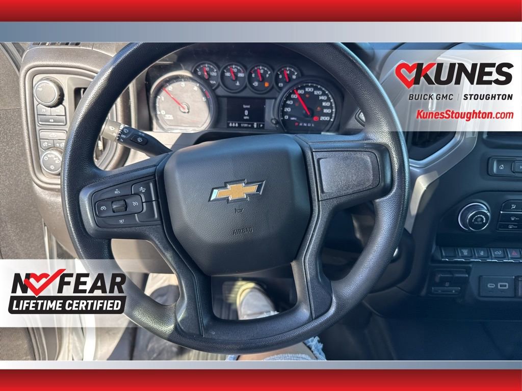 Used 2024 Chevrolet Silverado 3500 W/T image 23