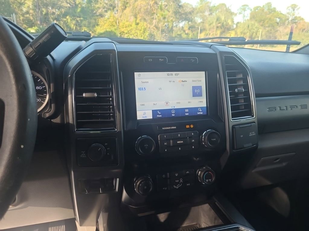 Used 2022 Ford F250 XLT w/ Black Appearance Package image 14