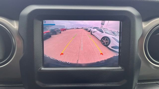 Used 2020 Jeep Wrangler Unlimited Willys image 25