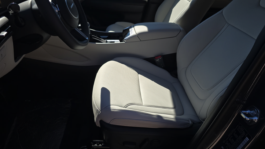 New 2026 Hyundai Tucson SEL Plus FWD image 12