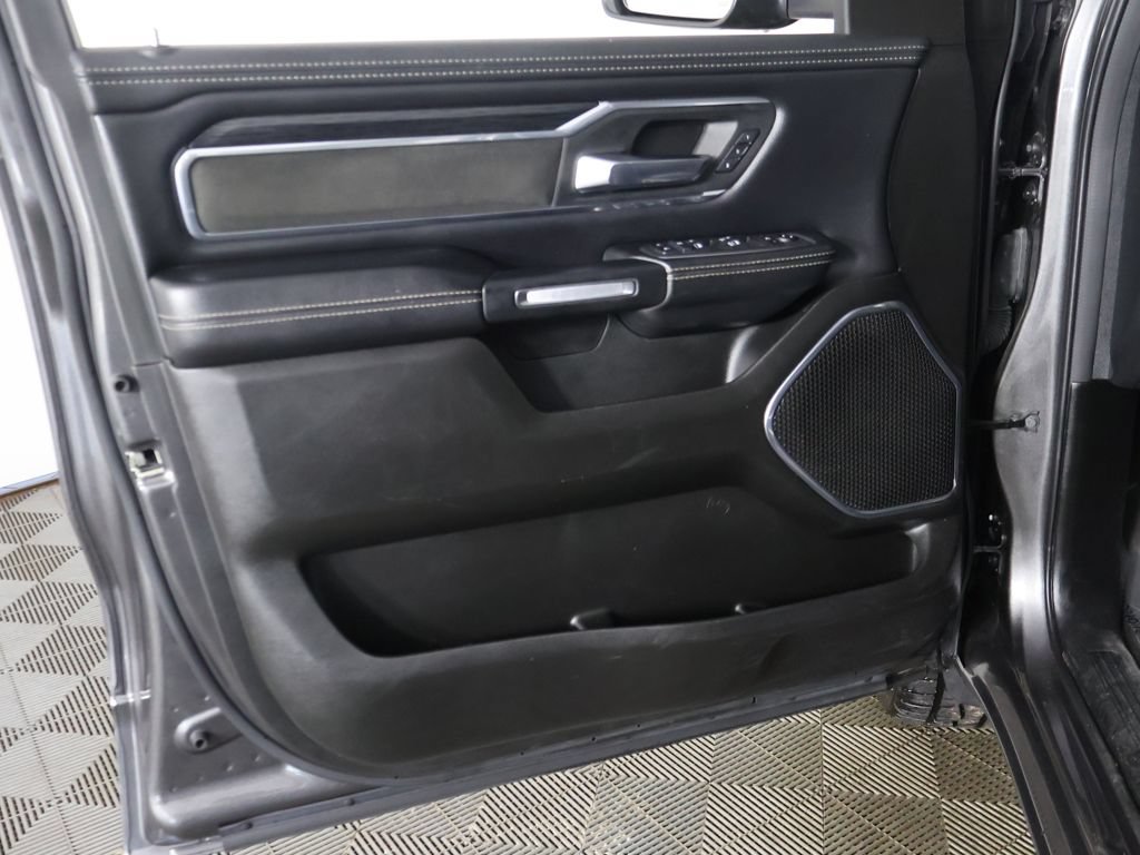 Used 2024 RAM 1500 Laramie RWD image 22