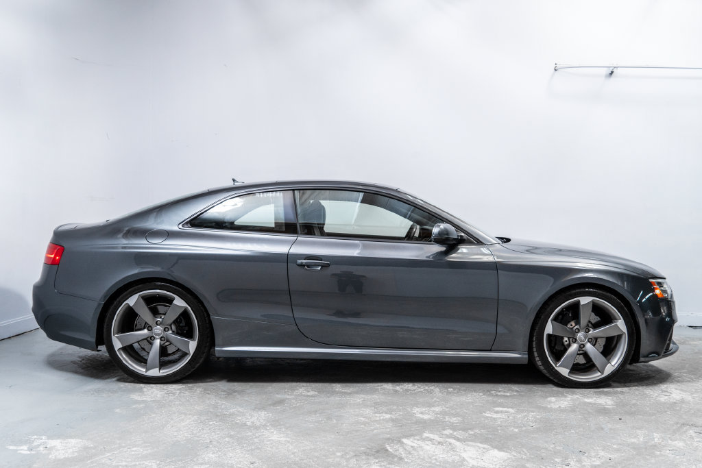 Used 2013 Audi RS 5 Coupe w/ Audi MMI Navigation Plus Pkg AWD/4WD image 8