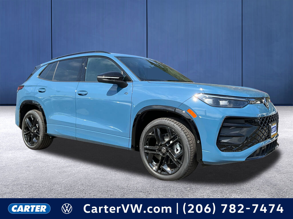 New 2025 Volkswagen Tiguan SE R-Line image 1