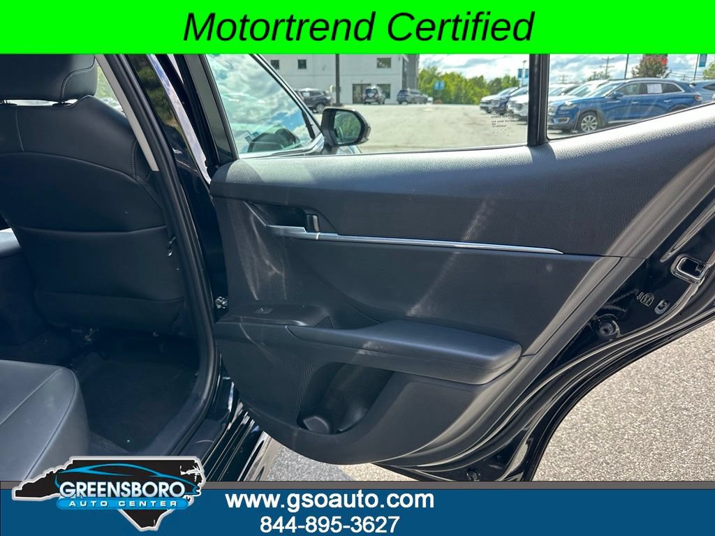 Used 2024 Toyota Camry SE FWD image 19