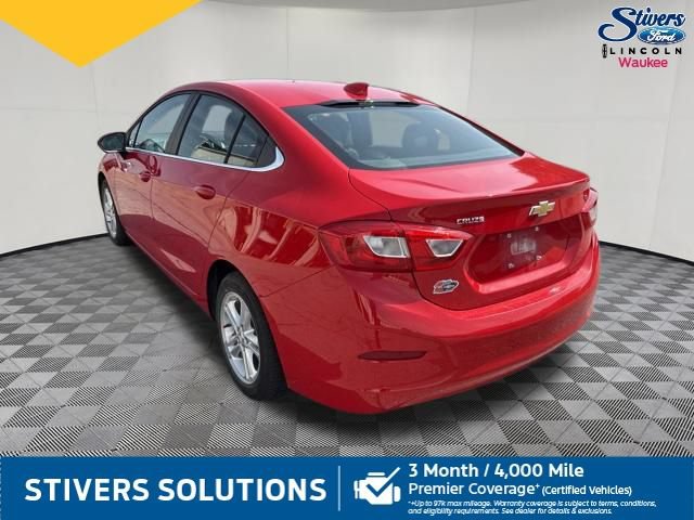 Used 2017 Chevrolet Cruze LT FWD image 10